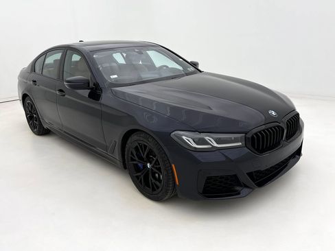 Certified 2023 BMW 540i xDrive w/ M Sport Package image 2