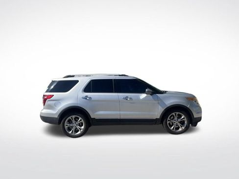 Used 2014 Ford Explorer Limited AWD/4WD image 4