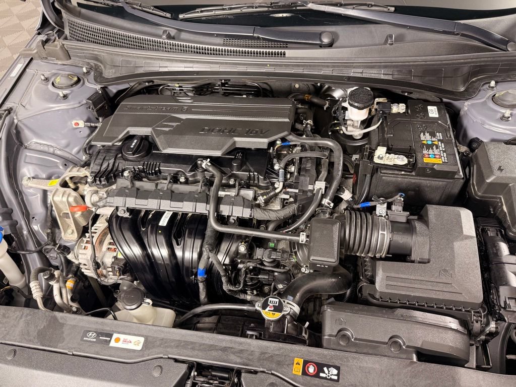 Used 2024 Hyundai Elantra Limited FWD image 45