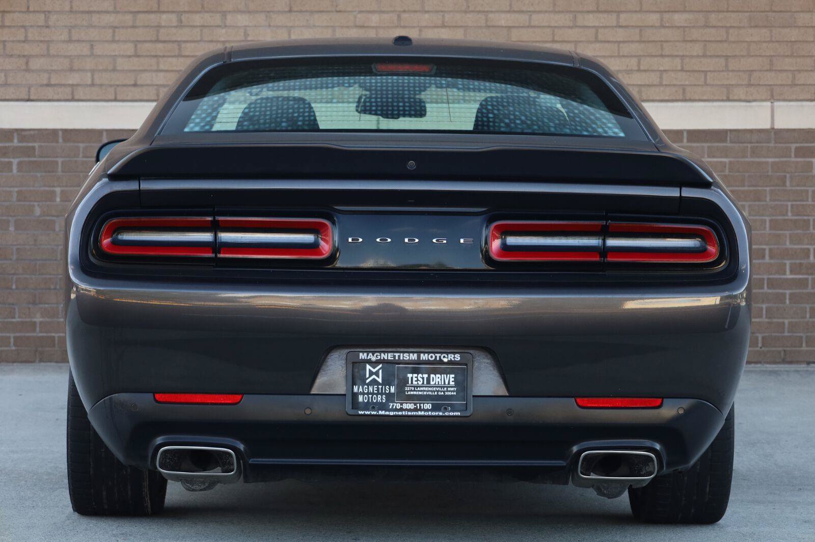 Used 2023 Dodge Challenger GT RWD image 9
