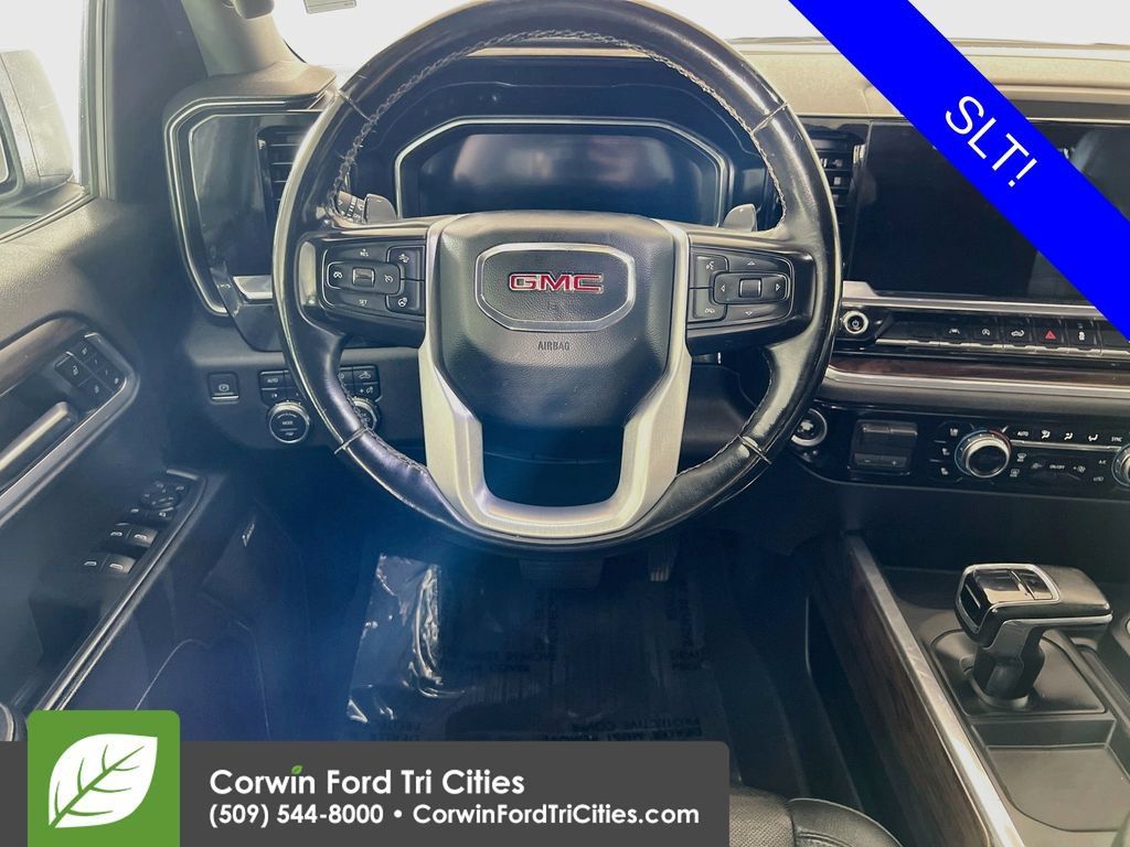 Used 2023 GMC Sierra 1500 SLT w/ SLT Convenience Package AWD/4WD image 25