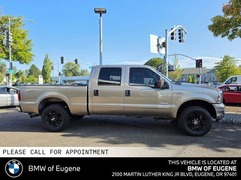 Used 2006 Ford F250 XLT AWD/4WD image 2