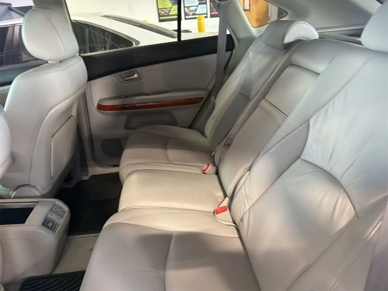 Used 2008 Lexus RX 350 AWD image 4