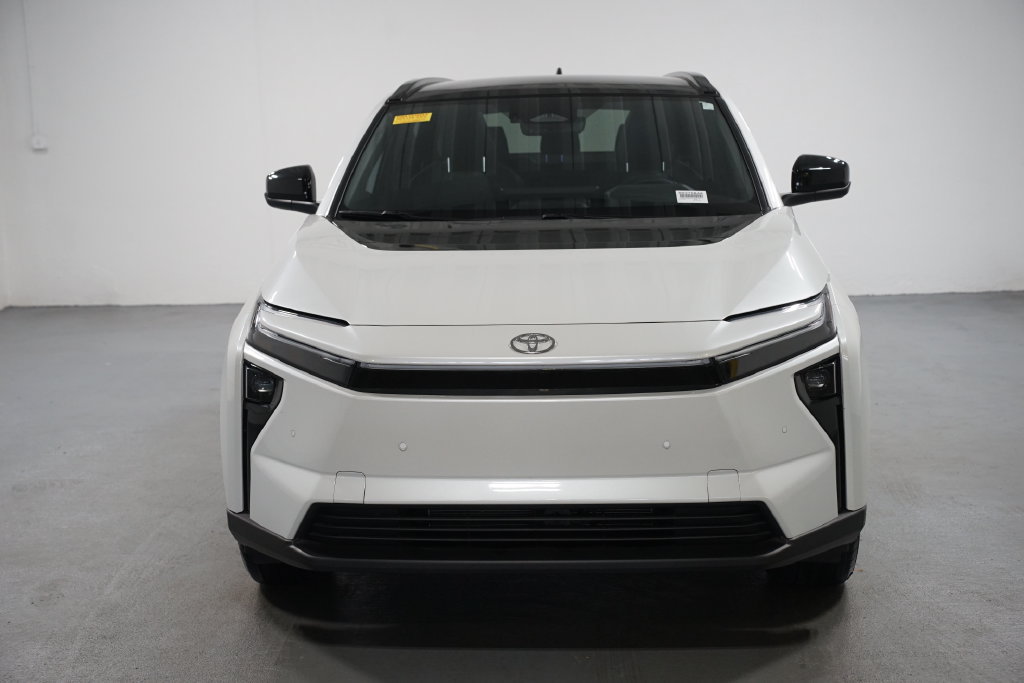 Used 2026 Toyota bZ FWD image 2