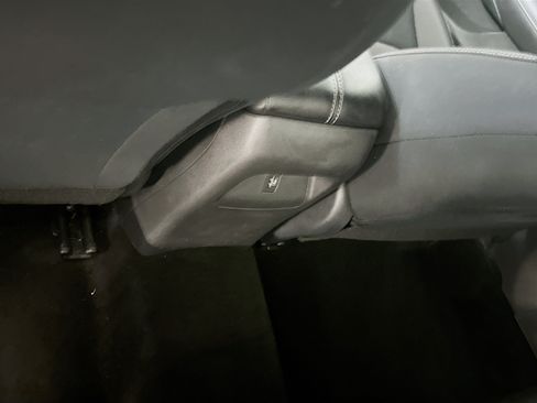 Used 2024 Nissan Sentra SV FWD image 27