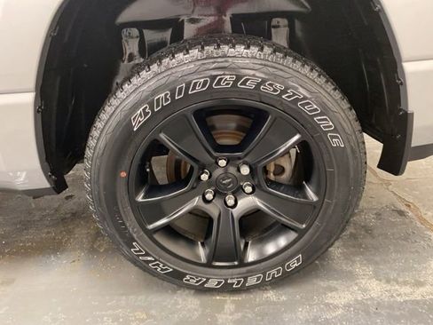 Used 2023 RAM 1500 Big Horn image 32