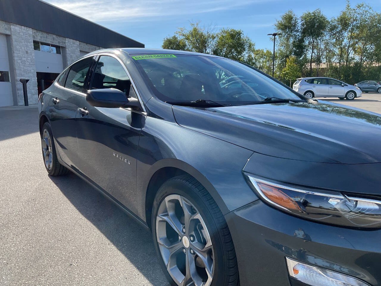 Used 2020 Chevrolet Malibu LT FWD image 11