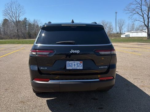 Used 2024 Jeep Grand Cherokee L Limited w/ Luxury Tech Group II AWD/4WD image 6