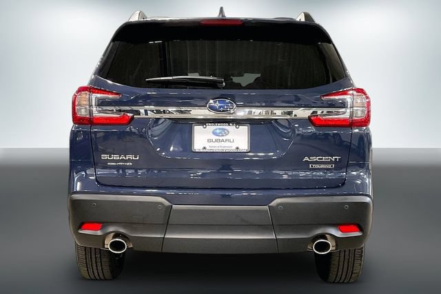 Used 2025 Subaru Ascent Touring AWD/4WD image 4