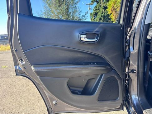Used 2019 Jeep Compass Latitude w/ Cold Weather Group image 37