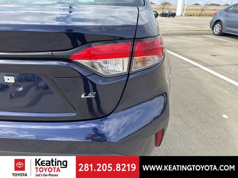 Used 2024 Toyota Corolla LE image 7
