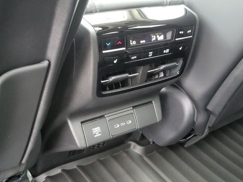 New 2026 Acura MDX w/ Advance Package image 15