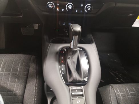 New 2027 Honda HR-V LX image 8