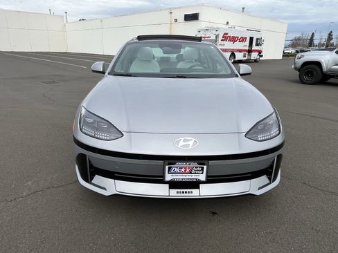 Used 2024 Hyundai Ioniq 6 Limited image 8