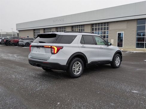 New 2026 Ford Explorer Active image 28