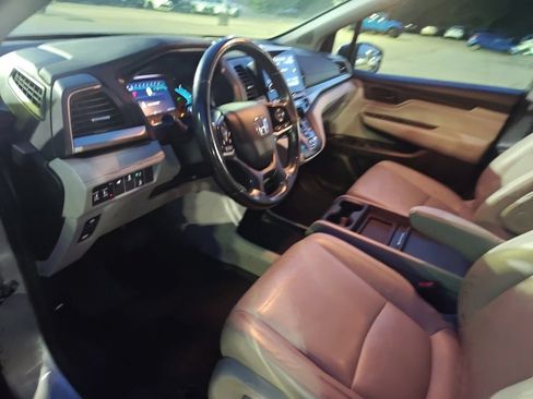 Used 2018 Honda Odyssey EX-L image 9