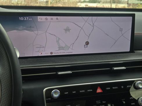 Used 2025 Genesis GV80 3.5T image 15