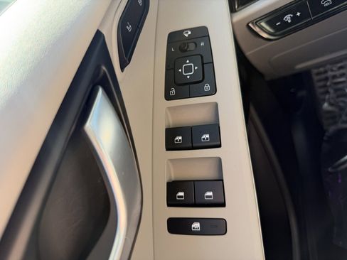 Used 2024 Kia Niro Wave w/ Wave Preserve Package image 25