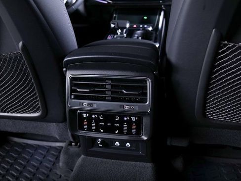 Used 2025 Audi Q7 2.0T Premium Plus w/ Premium Plus Package image 23