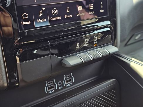 New 2026 RAM 1500 Laramie RWD image 13