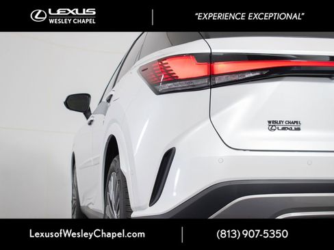 New 2026 Lexus RX 350 FWD image 4