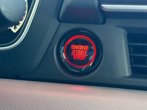 Used 2024 Honda Pilot EX-L image 29