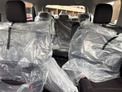 New 2025 Ford Expedition Max Platinum w/ Platinum Ultimate Package image 18