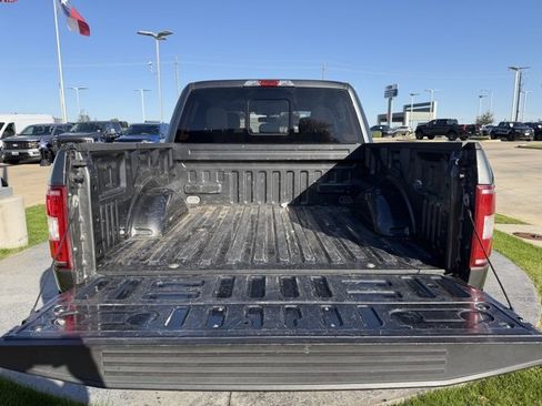 Used 2019 Ford F150 XLT w/ Equipment Group 302A Luxury image 6