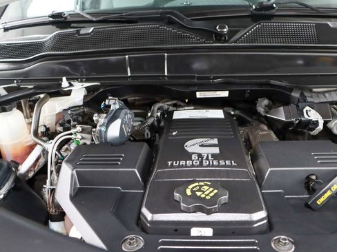 Used 2022 RAM 2500 Big Horn AWD/4WD image 32