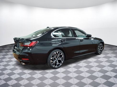 Used 2026 BMW 330i xDrive Sedan w/ Premium Package image 8