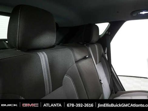 Used 2025 Chevrolet Blazer LT FWD image 20