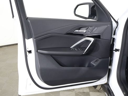 Used 2024 BMW X1 xDrive28i w/ Convenience Package image 24