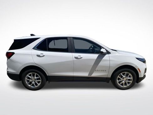 Used 2024 Chevrolet Equinox LT w/ LPO, Floor Liner Package AWD/4WD image 8