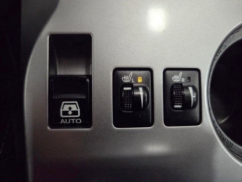 Used 2022 Toyota 4Runner SR5 Premium image 57