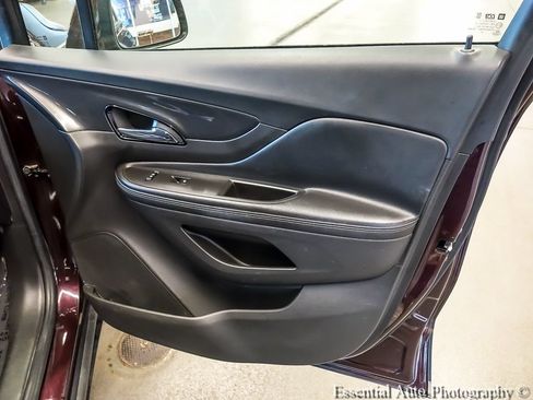 Used 2018 Buick Encore Preferred FWD image 24