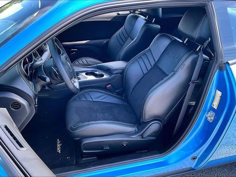 Used 2023 Dodge Challenger SRT Hellcat RWD image 18