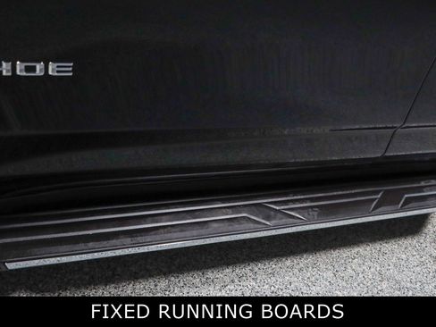 Used 2025 Chevrolet Tahoe High Country w/ Sun And Tow Package image 12