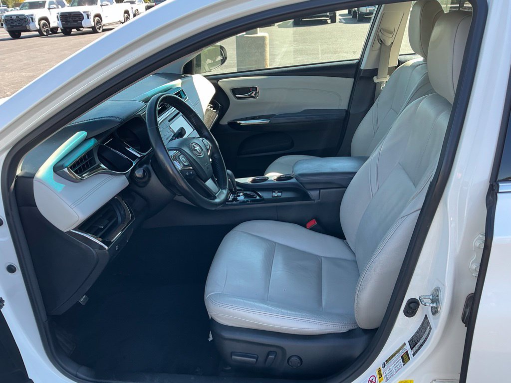 Used 2013 Toyota Avalon XLE Premium FWD image 19