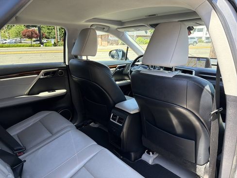 Used 2017 Lexus RX 450h AWD w/ Cold Weather Package image 29