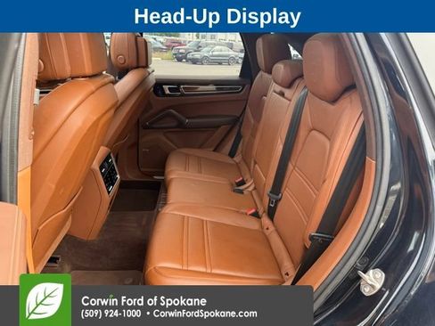 Used 2021 Porsche Cayenne S w/ Premium Package Plus AWD/4WD image 10