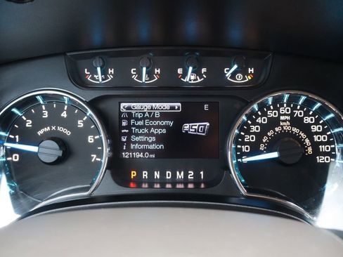 Used 2014 Ford F150 XLT w/ Equipment Group 302A Luxury image 34