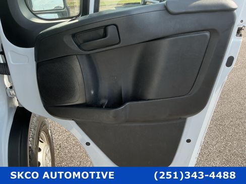 Used 2023 RAM ProMaster 2500 FWD image 12