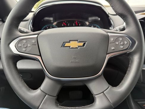 Used 2023 Chevrolet Traverse LT AWD/4WD image 33