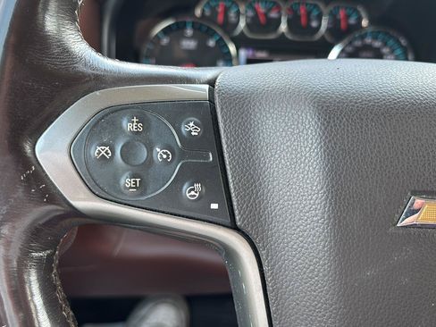 Used 2015 Chevrolet Silverado 1500 High Country w/ High Country Premium Package AWD/4WD image 26