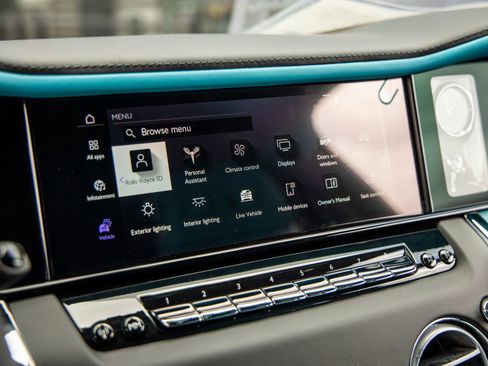 New 2026 Rolls-Royce Cullinan image 36