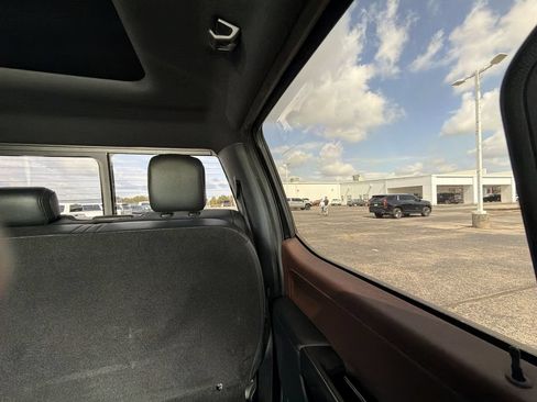 Used 2021 Ford F150 Lariat w/ Equipment Group 502A High AWD/4WD image 15
