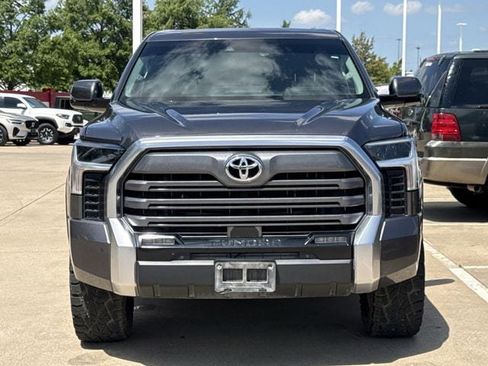 Used 2022 Toyota Tundra Limited w/ Power Package AWD/4WD image 7