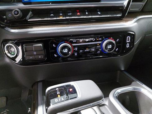 New 2026 Chevrolet Silverado 1500 LT Trail Boss w/ Dark Appearance Package image 26