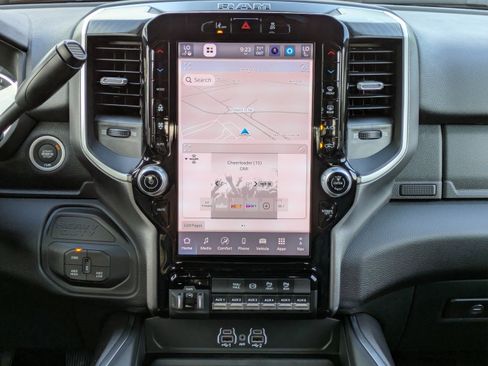 New 2026 RAM 2500 Big Horn AWD/4WD image 21