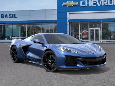 New 2027 Chevrolet Corvette Z06 w/ Stealth Interior Trim Package RWD image 7